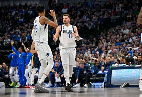 mavs odds to win title|NBA championship odds: Kyrie Irving trade to Mavericks moves .
